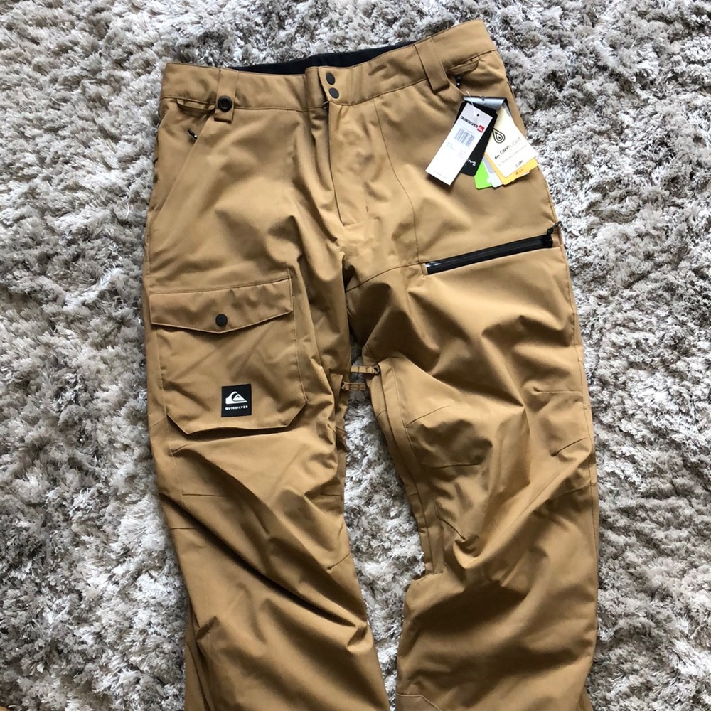 Men’s Quiksilver Snowboard cargo Pants Large